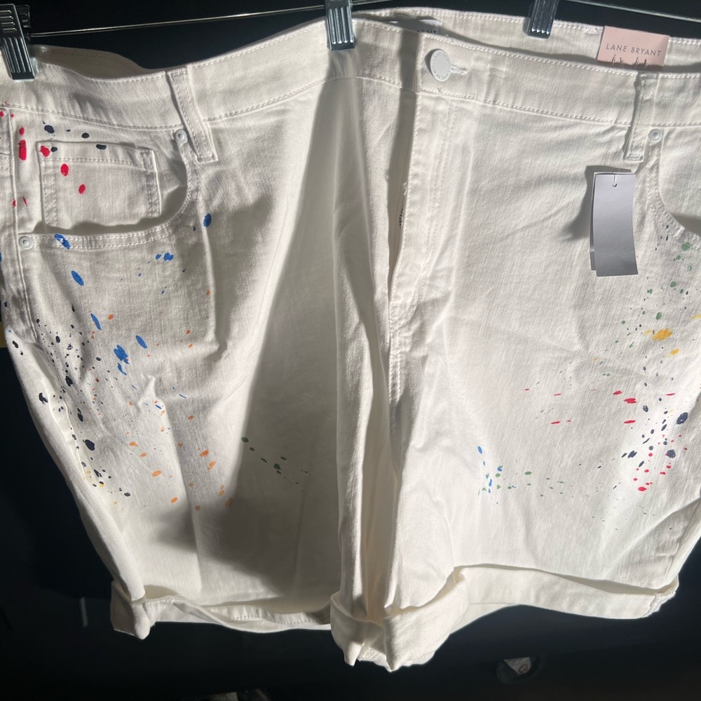 Lane Bryant White Paint Splatter Shorts